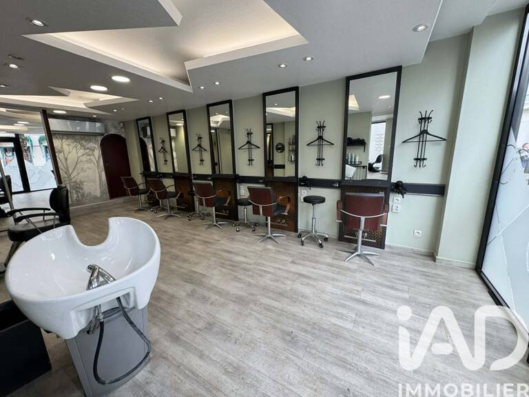 Vente Esthétique, Coiffure 90 m&sup2; — photo 1