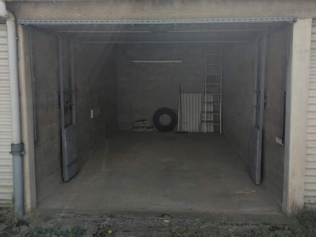 A VENDRE LE MANS - GARAGE FERME — photo du bien
