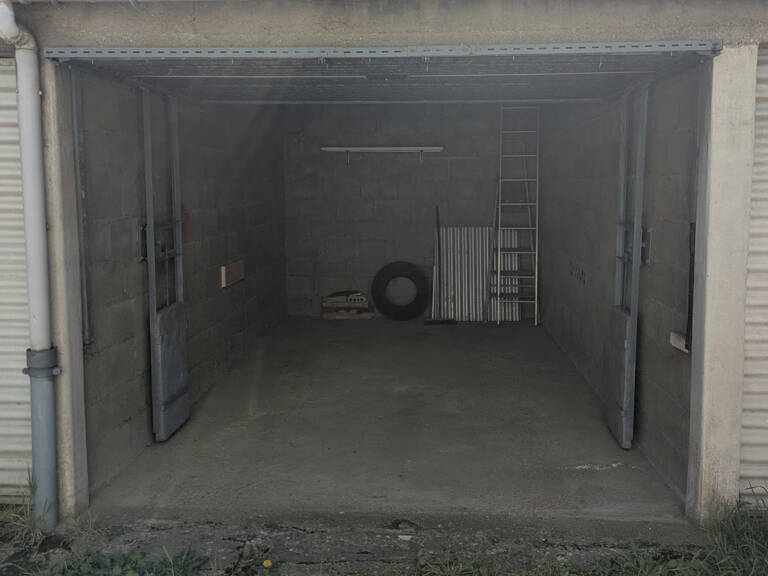A VENDRE LE MANS - GARAGE FERME — photo 1