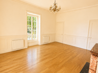 APPARTEMENT DANS UN MANOIR DE 86M2 AVEC DEUX CHAMBRES — photo 2
