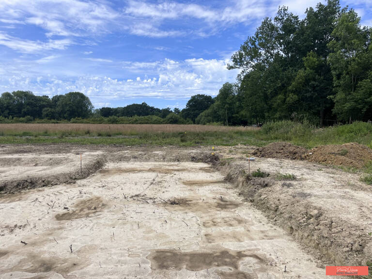 TERRAIN À BÂTIR — photo 1