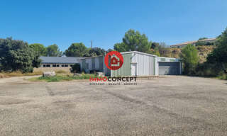 Commerce  274 m² à louer à Connaux (30330)