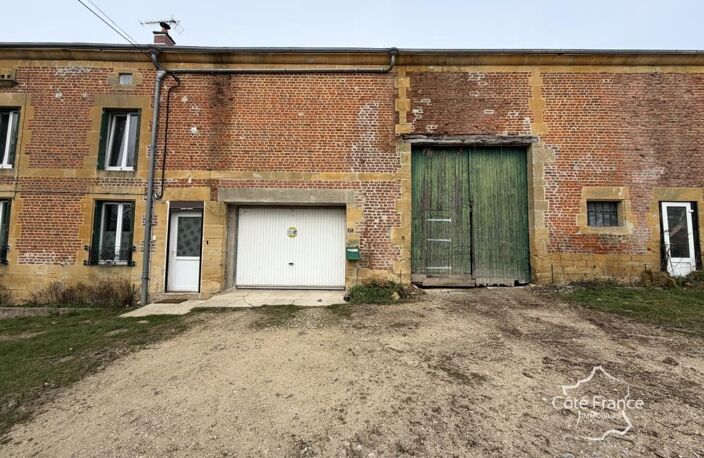 Corps de ferme avec dépendances à Verrières — photo 3