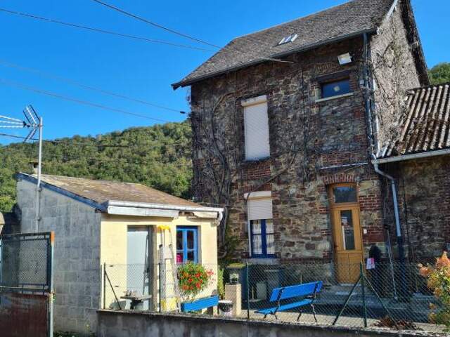 Ancien abattoir Fumay 98 500 EUR — photo du bien