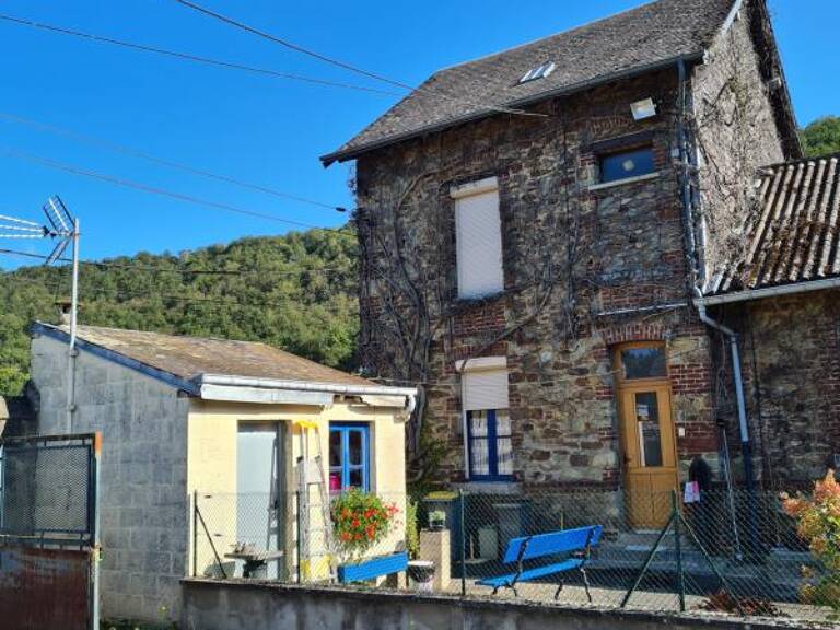 Ancien abattoir Fumay 98 500 EUR — photo 1