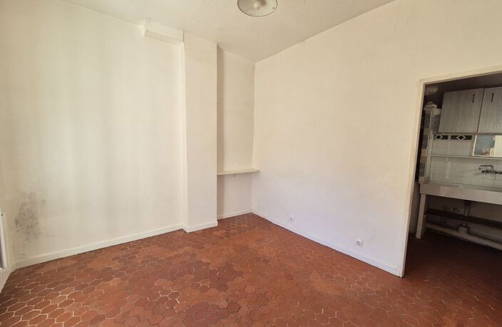 APPARTEMENTDE 18m²  AVEC POTENTIEL — photo 4