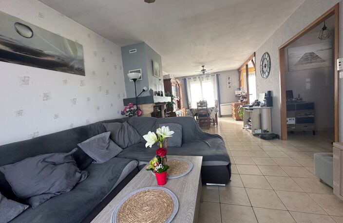 La Roche-sur-Yon Quartier Saint André d'Ornay trois chambres + un studio — photo 2