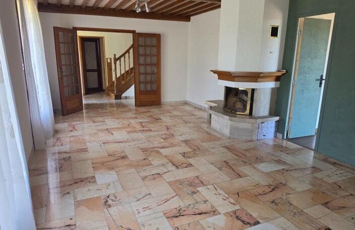 Maison à vendre 7 pièces 143m² PERRIGNY SUR L'OGNON /  PONTAILLER‑SUR‑SAÔNE (21) — photo 3