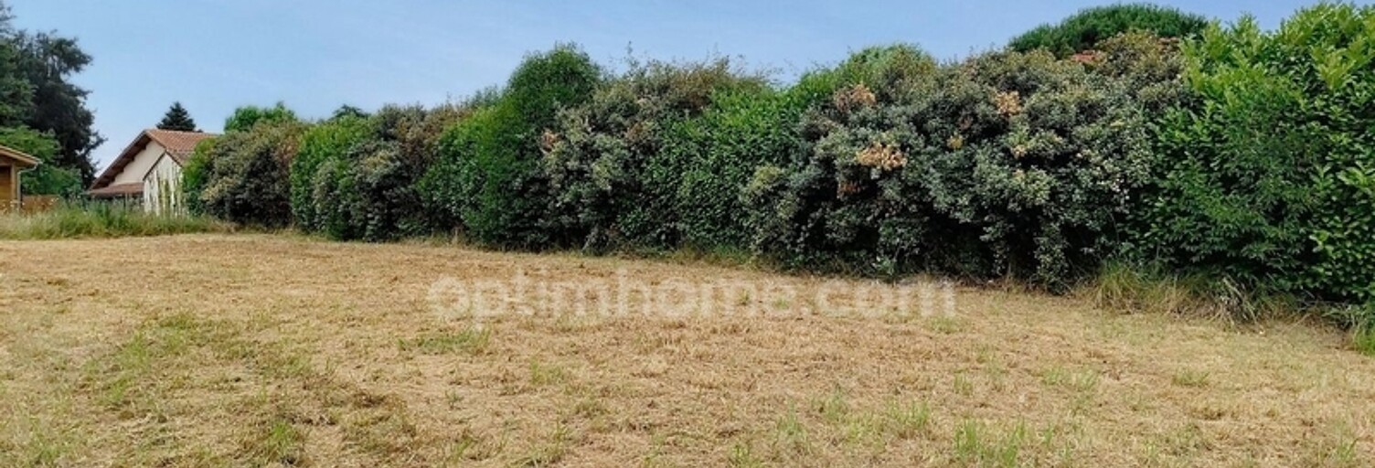 Terrain  740 m² à vendre à Saint-Lon-les-Mines (40300)