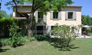 Maison 9 Pièces 230 m² à vendre à Saint-Rémy-de-Provence (13210)