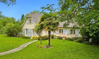 Maison 7 Pièces 165 m² à vendre à Bosdarros (64290)