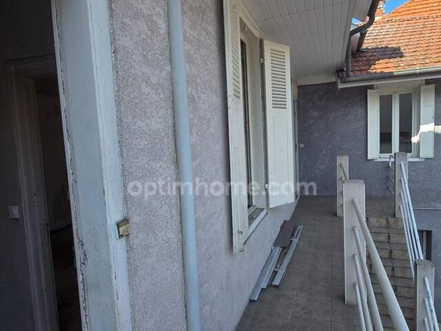 Immeuble à vendre TARBES (65)Immeuble de Rapport Libre – 6 Appartements + Combles Aménageables – Tarbes Centre Rare sur le secteur ! — photo du bien