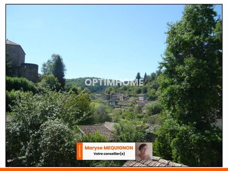 Maison de bourg idéale, située à proximité immédiate de toutes les commodités — photo 1