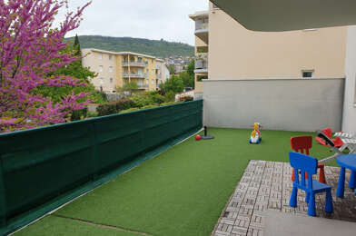 Appartement 4 pièces 1128 €
