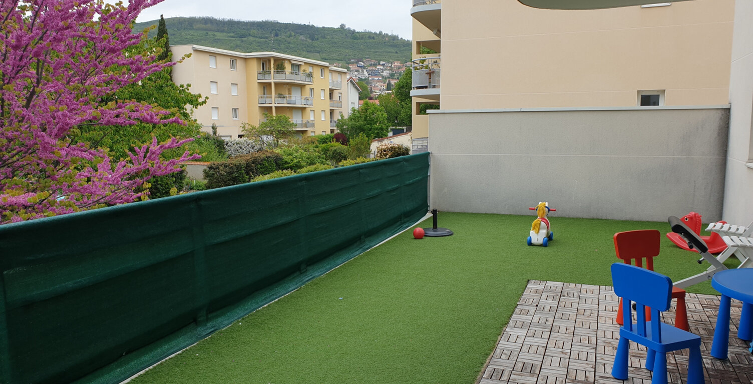 T4 - Terrasse cave et garage - Quartier la Glacière — photo 1
