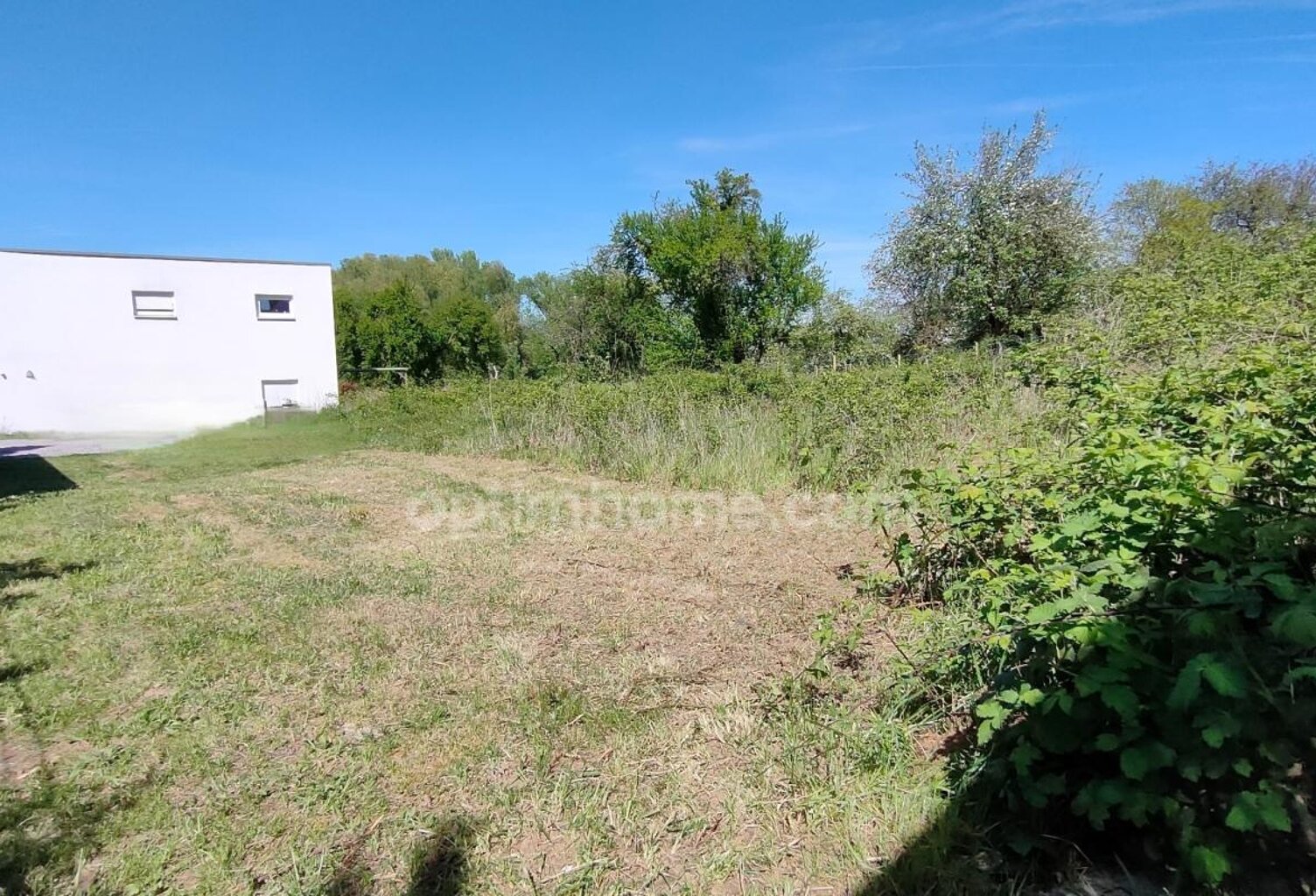 SURBOURG – Terrain constructible de 507 m² en seconde ligne, proche gare — photo 1