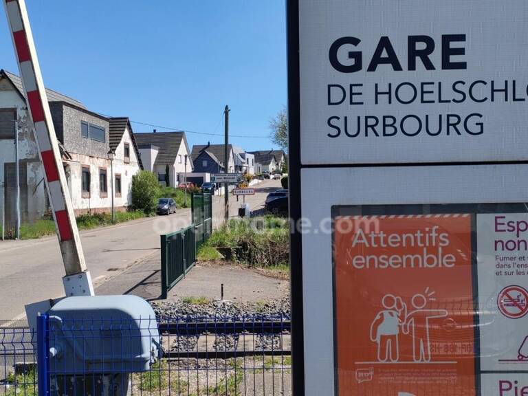 SURBOURG – Terrain constructible de 507 m² en seconde ligne, proche gare — photo 1