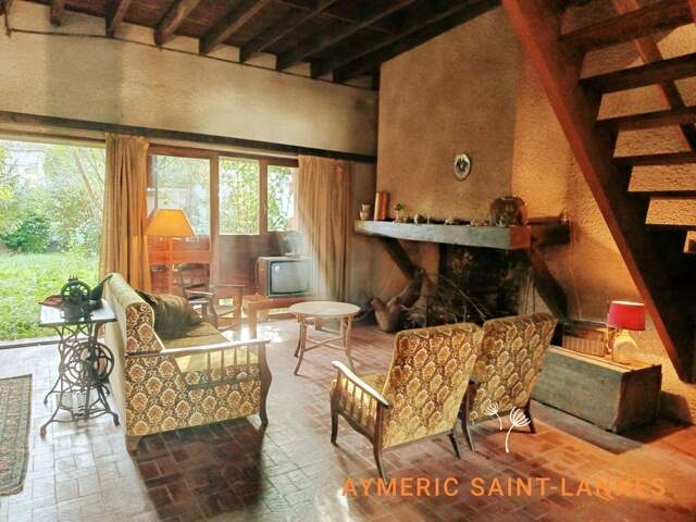 Maison au Cœur d'un Village Historique (Gers - 32) — photo du bien