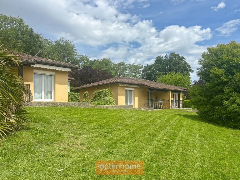 2 PAVILLONS DE PLAIN-PIED COMPOSES DE 4 APPARTEMENTS T2, PARKING ET JARDIN AUTOUR — photo 1