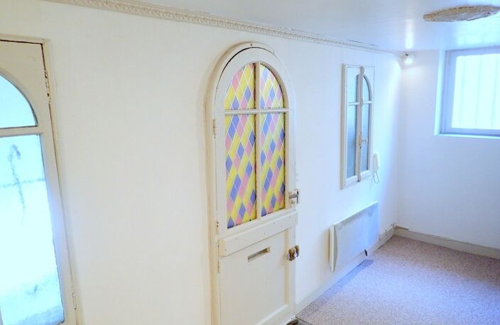 Rouen Hypercentre : Beau Duplex 20 m² idéal étudiant, célibataire, local commercial ou investisseur ... 79 K€ ! — photo 2