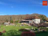 EN EXCLUSIVITÉ – DOMAINE D’EXCEPTION AU CŒUR DU MARAIS VERNIER – 1 047 M² – 1,3 HA – VUE PANORAMIQUE — photo 2
