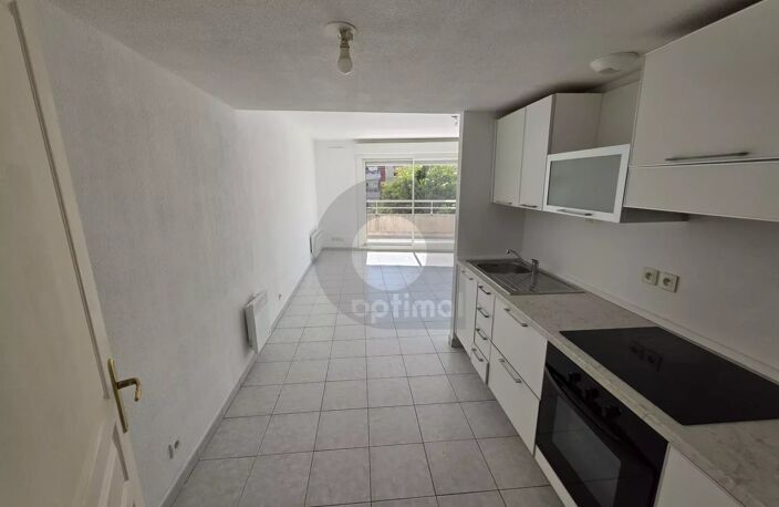 APPARTEMENT DEUX PIECES TERRASSE MENTON PROCHE CARNOLES — photo 3