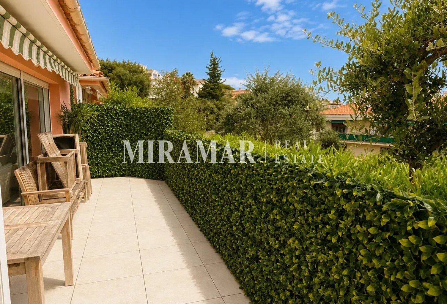 Col de Villefranche : Appartement — photo 1