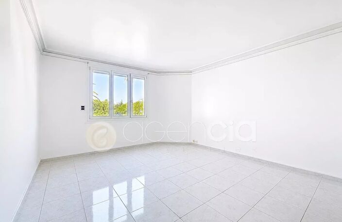 Cannes Californie - Appartement 2 pièces Avenue de la Favorite — photo 2