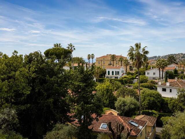 NICE - CIMIEZ - F5 traversant – vue panoramique — photo du bien