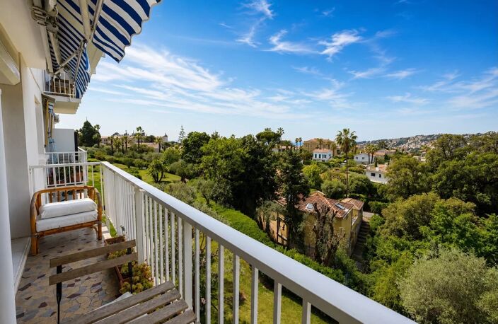 NICE - CIMIEZ - F5 traversant – vue panoramique — photo 2