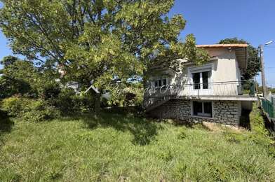 Maison  231000 €