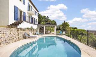 Maison 4 Pièces 131 m² à vendre à Châteauneuf-Grasse (06740)
