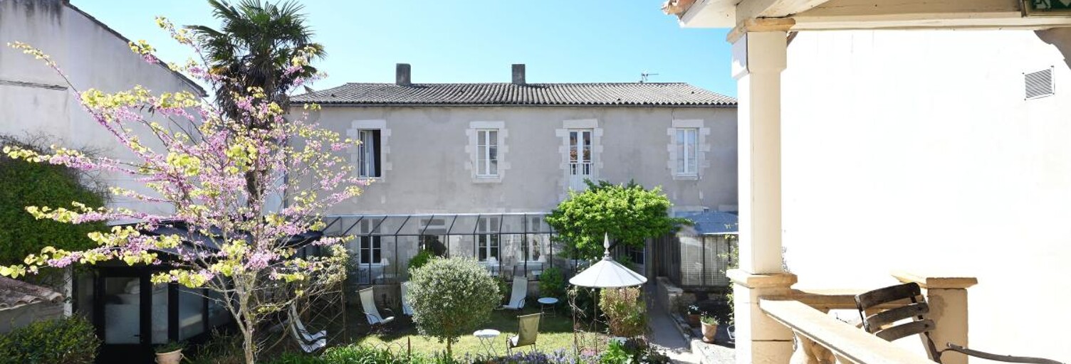Maison 17 Pièces 503 m² à vendre à Saint-Martin-de-Ré (17410)