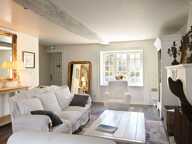 Dans le cœur historique de SAINT MARTIN DE RE bien d'exception de plus de 500 m² habitables — photo 4