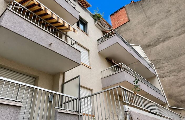APPARTEMENT T4 AVEC TERRASSE ET GARAGE — photo 4