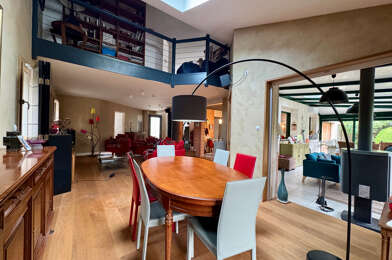 Maison 9 pièces 606000 €