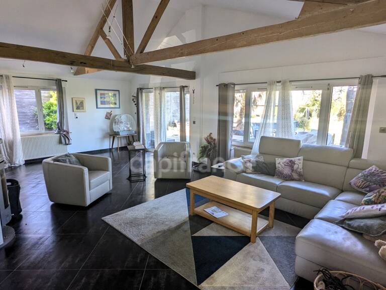 SEULEMENT CHEZ CAPIFRANCE NEUVILLE EN FERRAIN — photo 1