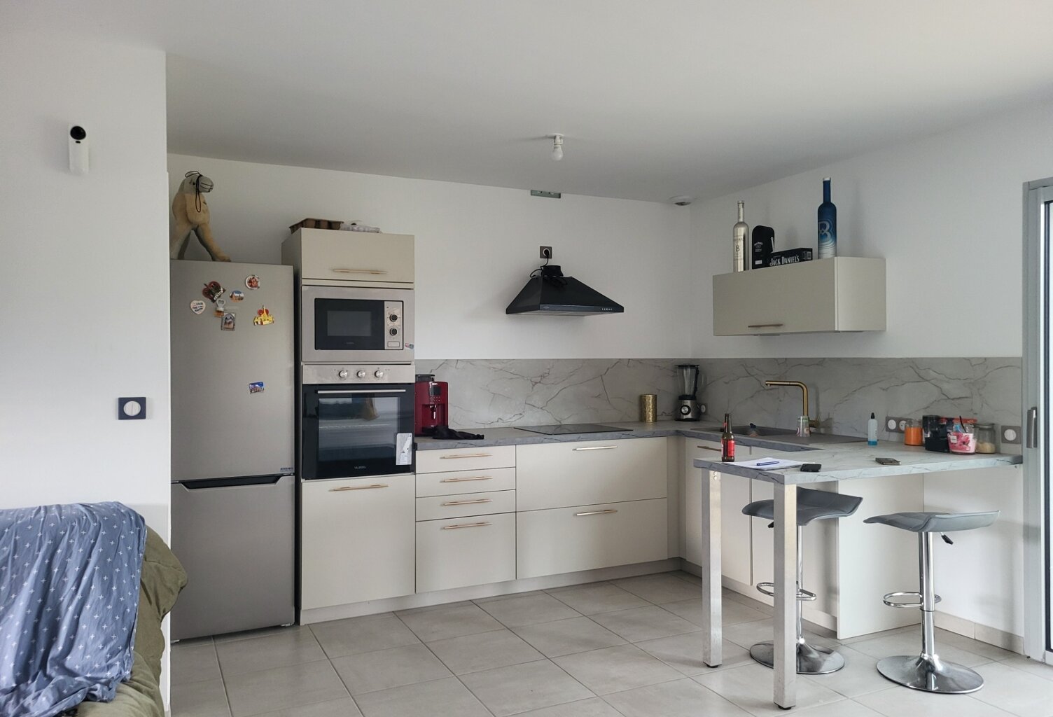 Maison à vendre 4 pièces AIRVAULT (79) Terrain 717 m² — photo 1