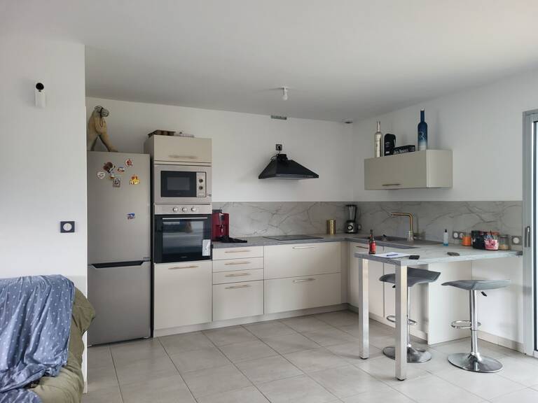 Maison à vendre 4 pièces AIRVAULT (79) Terrain 717 m² — photo 1