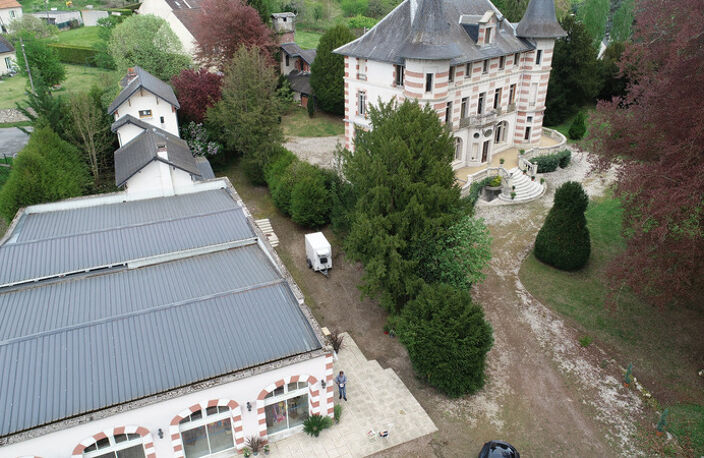 château-Thierry proche à vendre château fin XIX siècle avec salle de réception et dépendances sur un parc de plus de 20000 m2 — photo 3