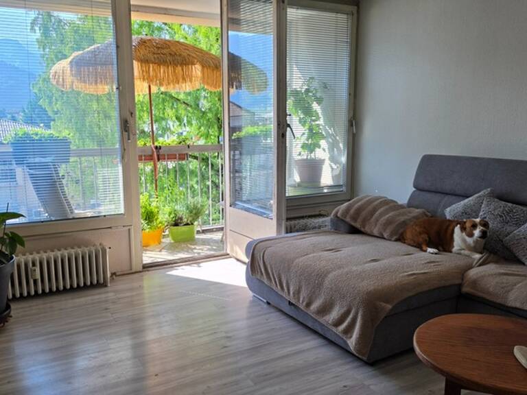 HAUTE-SAVOIE (74300) A VENDRE A CLUSES APPARTEMENT T3 IDEAL INVESTISSEUR — photo 1
