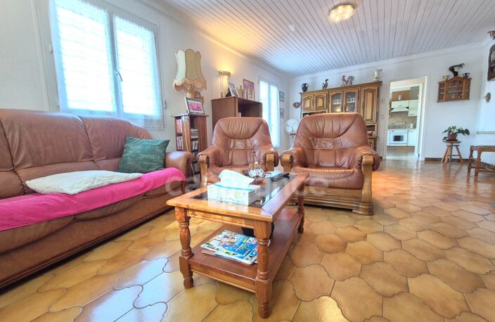Maison à vendre 6 pièces avec logement indépendant BREUILLET (17) - Garage - Terrain de 758m² — photo 5