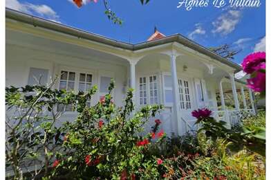 Maison 4 pièces 449000 €