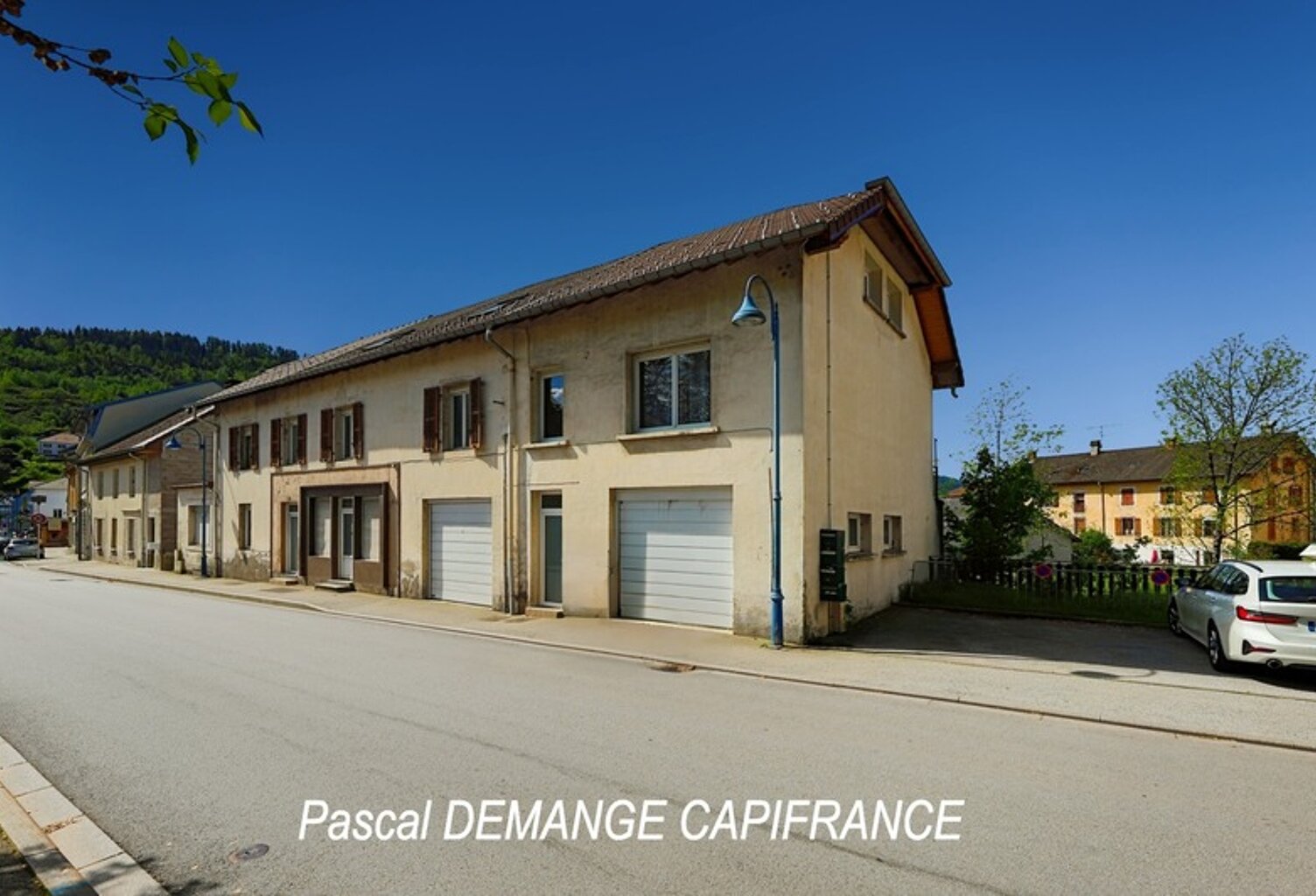 Dpt Vosges (88), à vendre CORNIMONT immeuble de rapport — photo 1