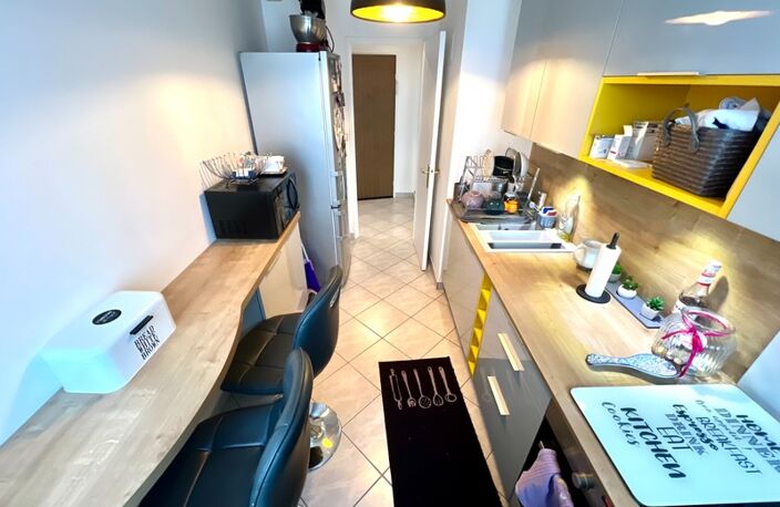 Beau appartement 2 pièces de 44m2 avec cave et parking ext. à CHENNEVIERES SUR MARNE (94430) — photo 3