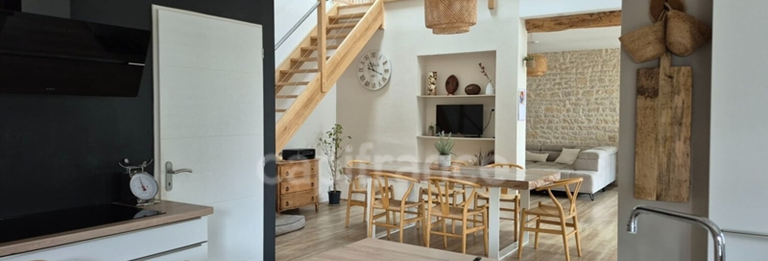 Maison 4 Pièces 145 m² à vendre à Saint-Georges-du-Bois (17700)