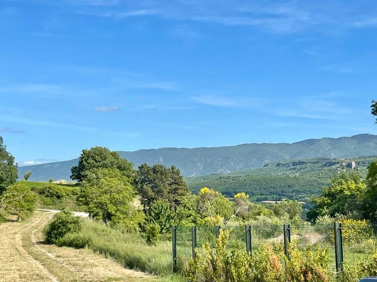 Maison en pierre à rénover avec vue exceptionnelle sur le Luberon –  84400 Apt — photo 1