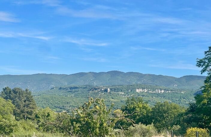 Maison en pierre à rénover avec vue exceptionnelle sur le Luberon –  84400 Apt — photo 2