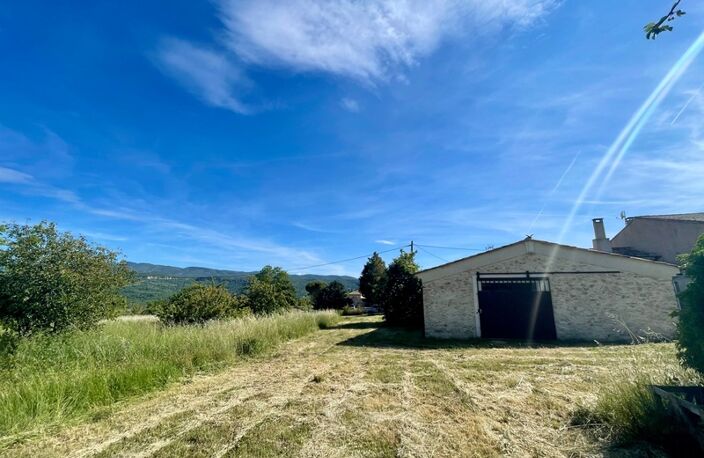 Maison en pierre à rénover avec vue exceptionnelle sur le Luberon –  84400 Apt — photo 4