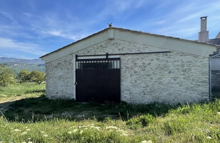 Maison en pierre à rénover avec vue exceptionnelle sur le Luberon –  84400 Apt — photo 5